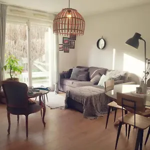 appartement-coquet-avec-jardin-priv.fr-provencehotel.com/